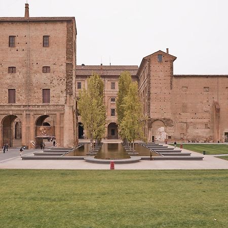 Apartmán Luxury 5 Al Duomo Di Parma Exteriér fotografie